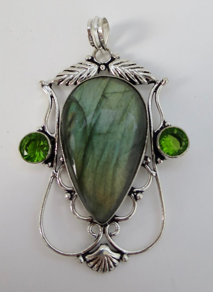 Labradorite  Sterling Silver  Pendant