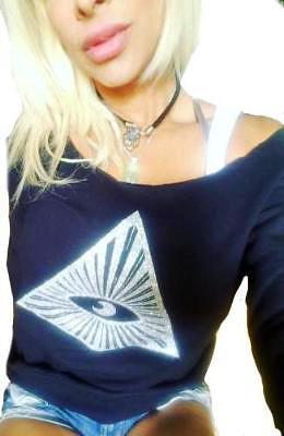 Power Pyramid Sweatshirt - Pretty Princess Style